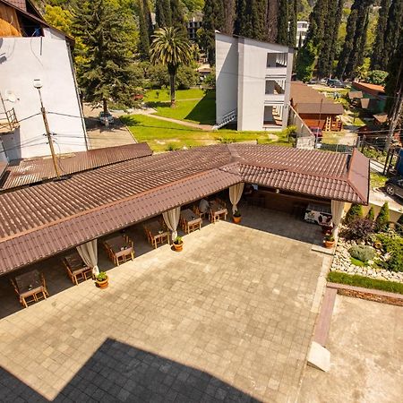 Hotel Nikopoli On Vodopadnaya 21А New Athos Luaran gambar