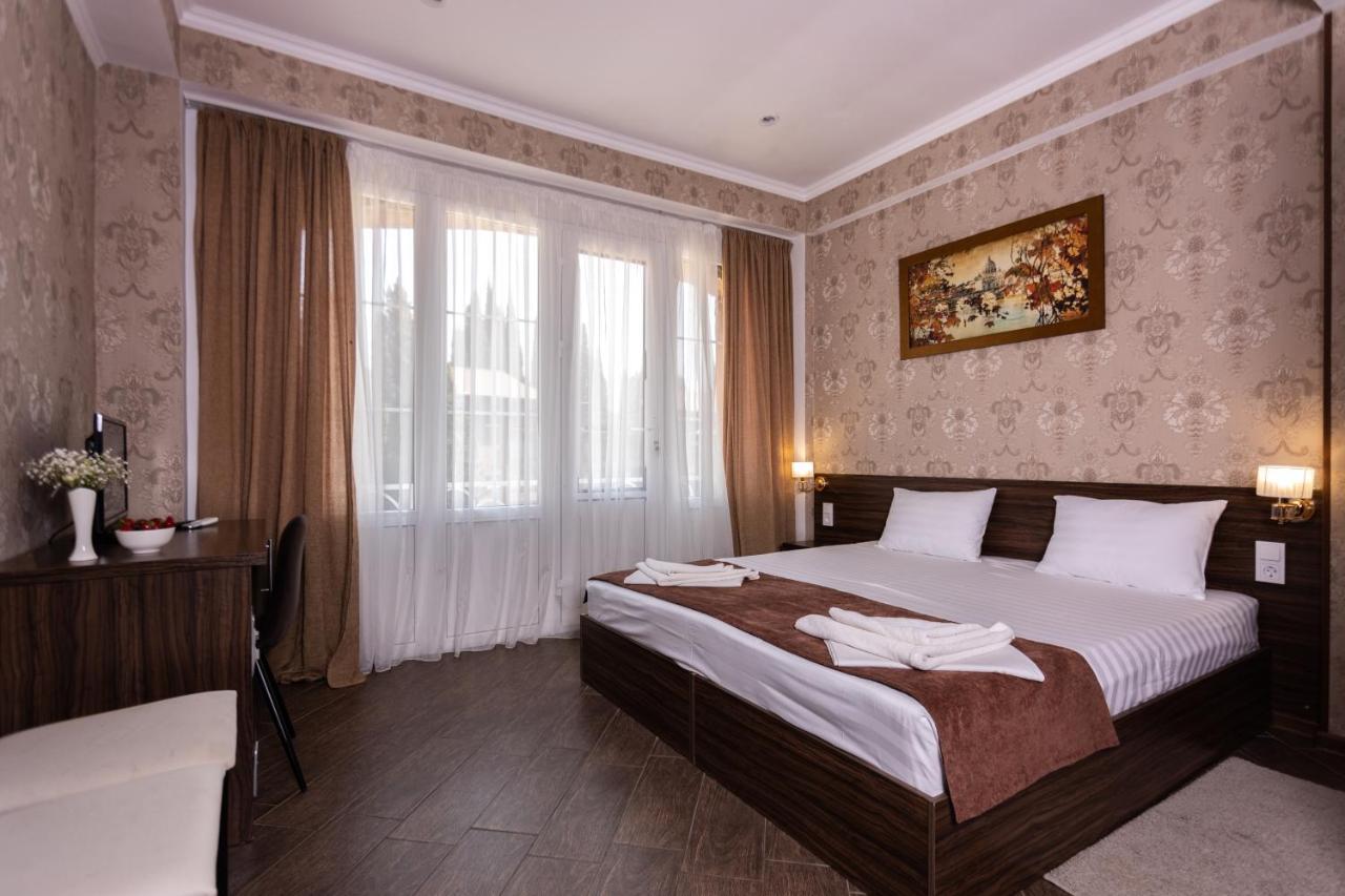 Hotel Nikopoli On Vodopadnaya 21А New Athos Luaran gambar