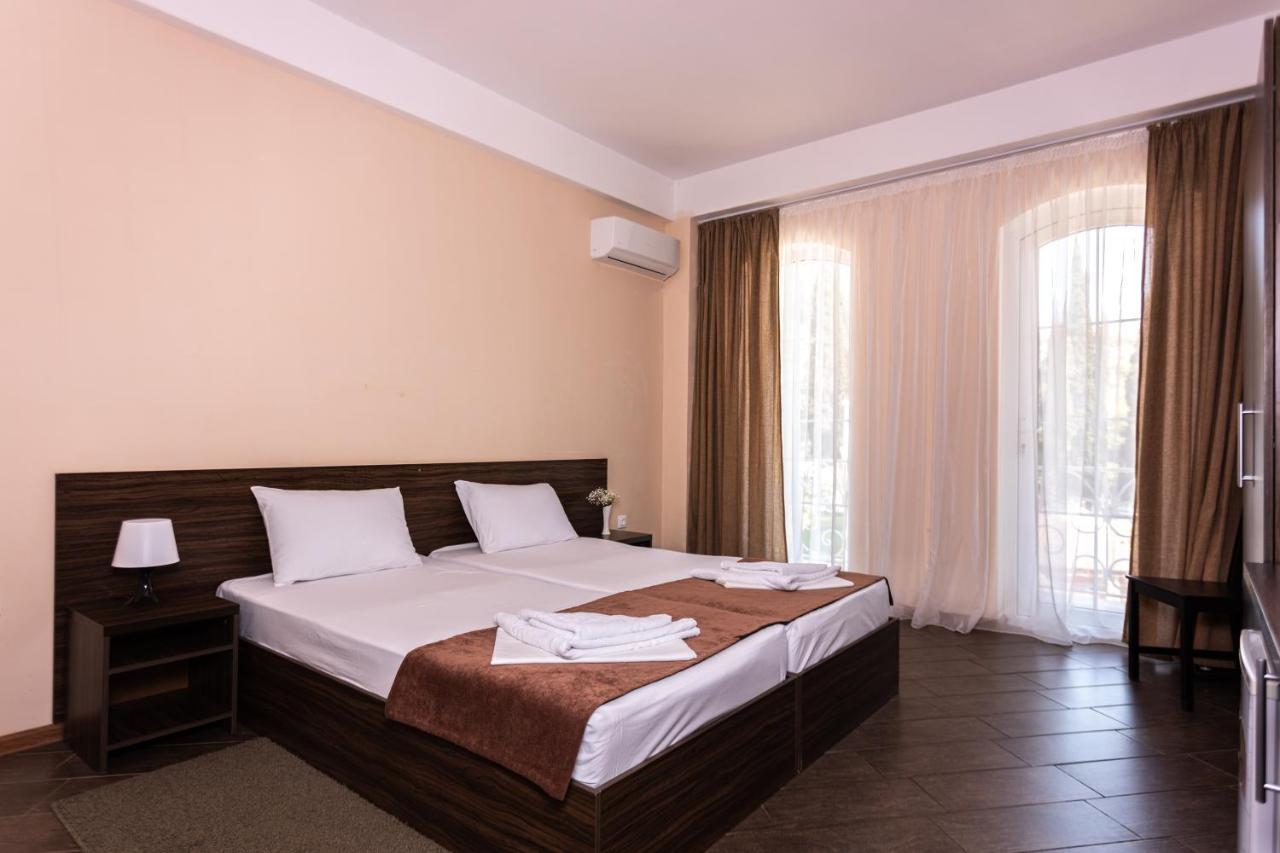 Hotel Nikopoli On Vodopadnaya 21А New Athos Luaran gambar